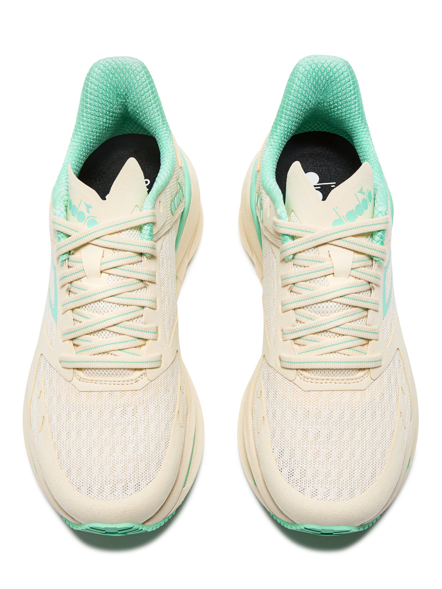 CELULA WHISPER WHITE/CABBAGE W