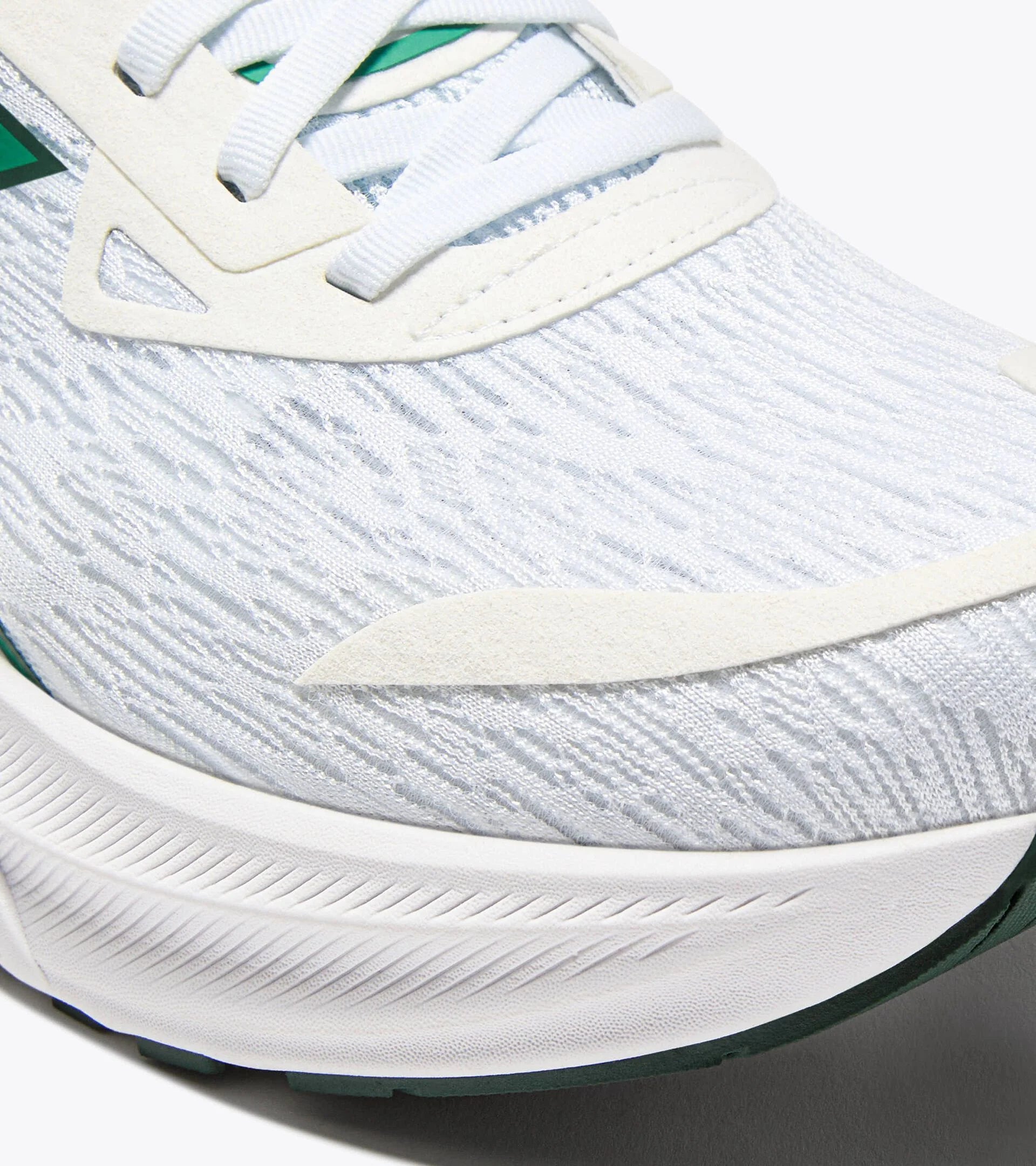 NUCLEO 2 WHITE/BOSPHORUS M