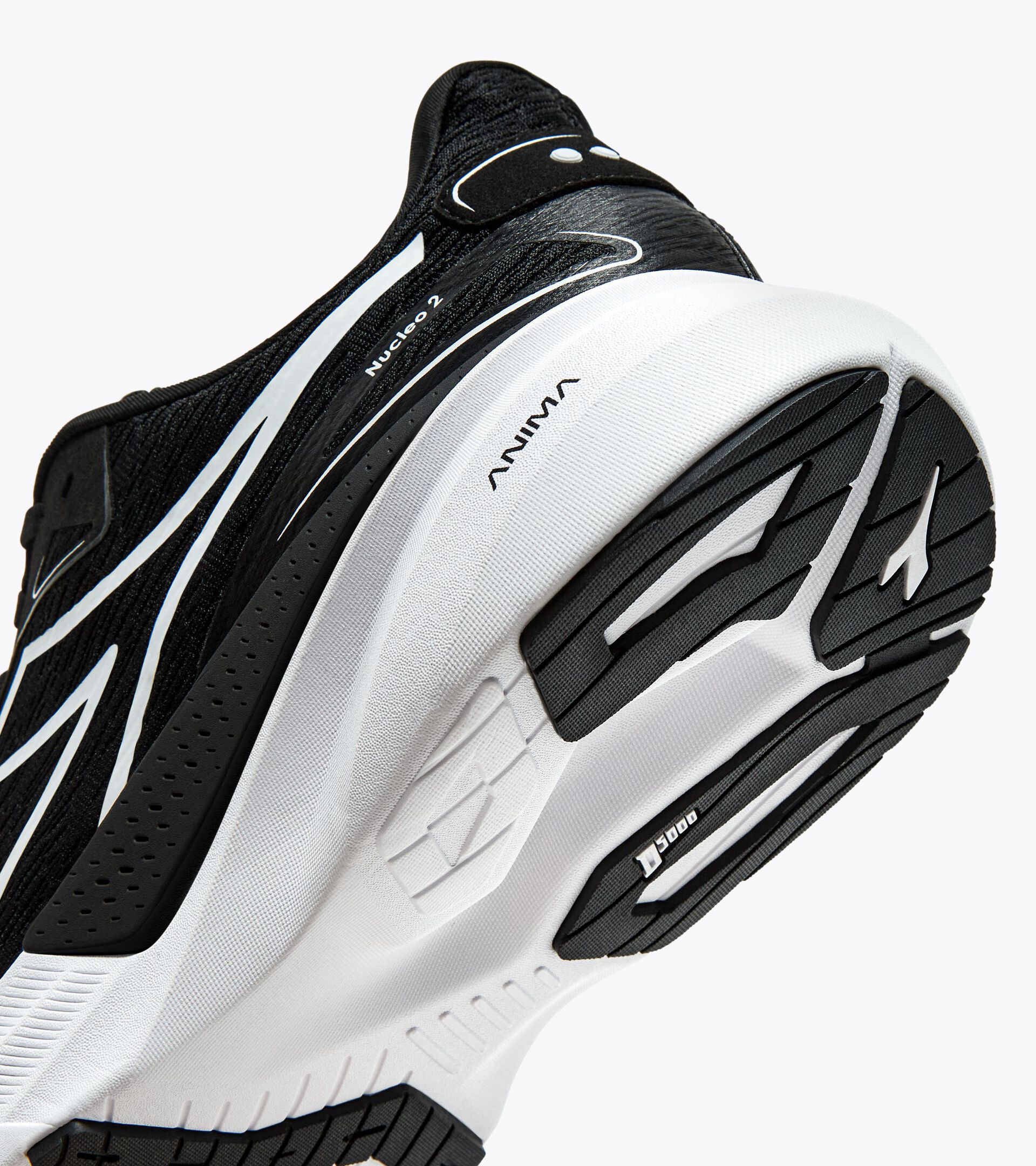 NUCLEO 2 BLAK/WHITE M