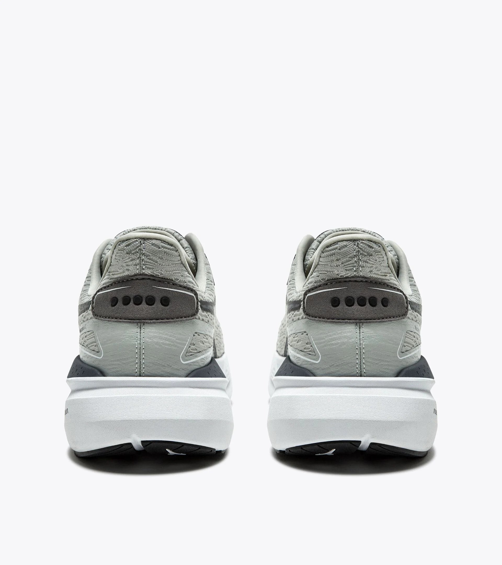 NUCLEO 2 SILVER DD/STEEL GRAY/BLACK M