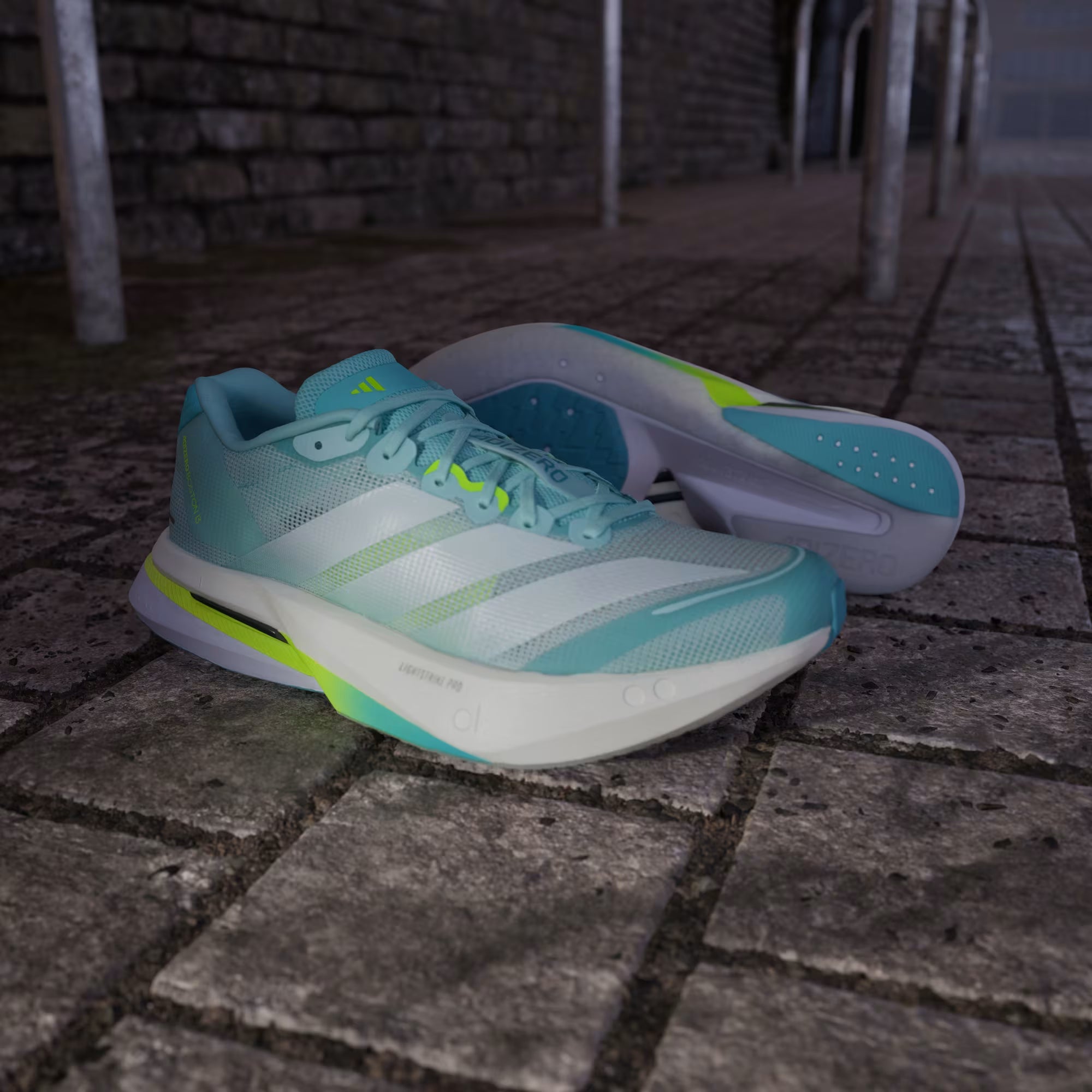 Tenis ADIZERO BOSTON 13/ M / adidas