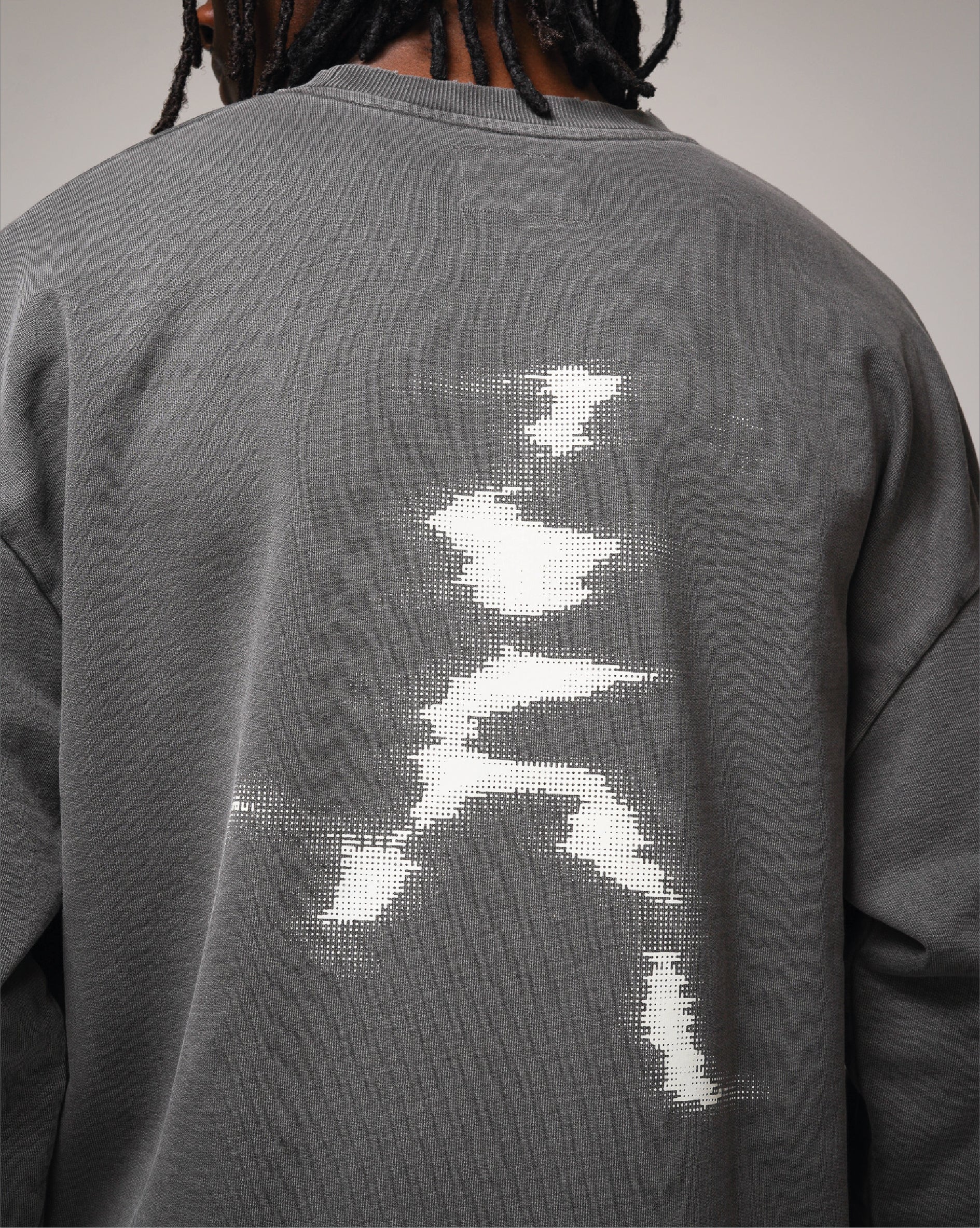 NOMAD CREWNECK