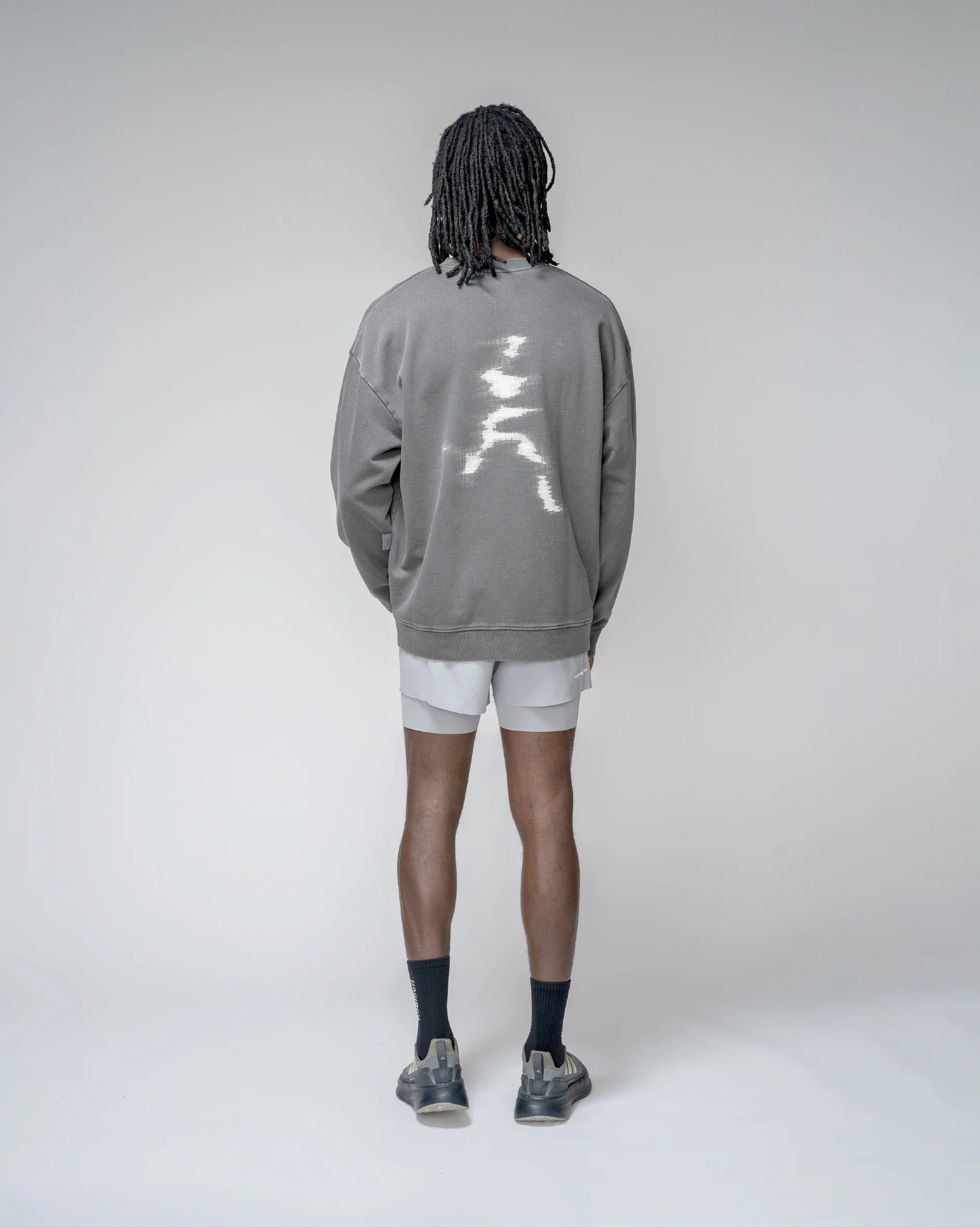 NOMAD CREWNECK